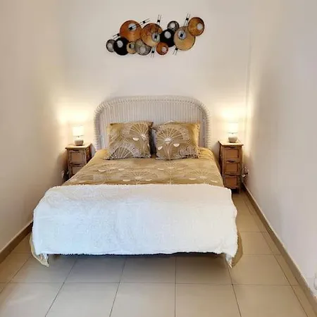 Proche Maison Carree 公寓